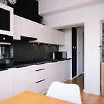Rentplanet - Swietego Mikolaja Appartamento Breslavia