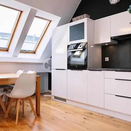 Rentplanet - Swietego Mikolaja アパート *